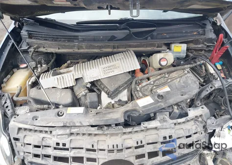 2015 Toyota Prius Two z USA, uszkodzony, nr VIN JTDKN3DU3F0470136